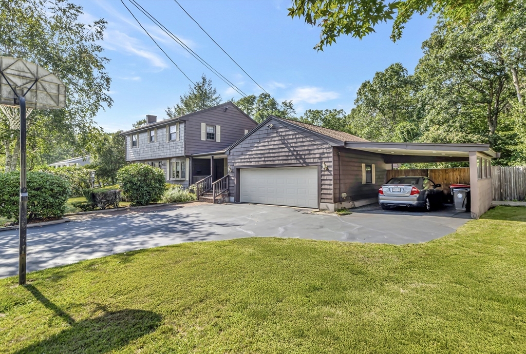 31 Candy Lane Property Photo 1