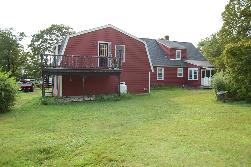 10 Sampson St. Property Photo 4