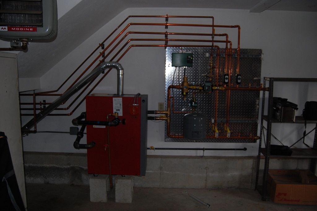 10 Sampson St. Property Photo 21