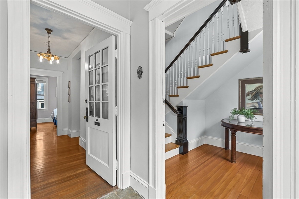 5 Bacon St Property Photo 8