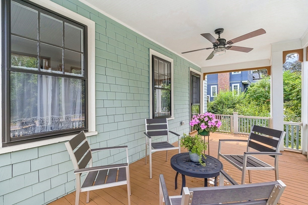 5 Bacon St Property Photo 11
