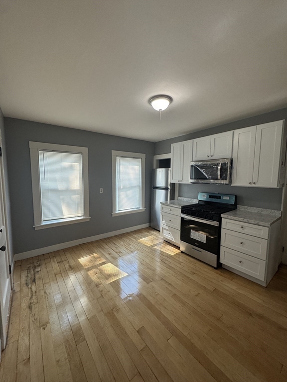 54 W Park St Property Photo 3