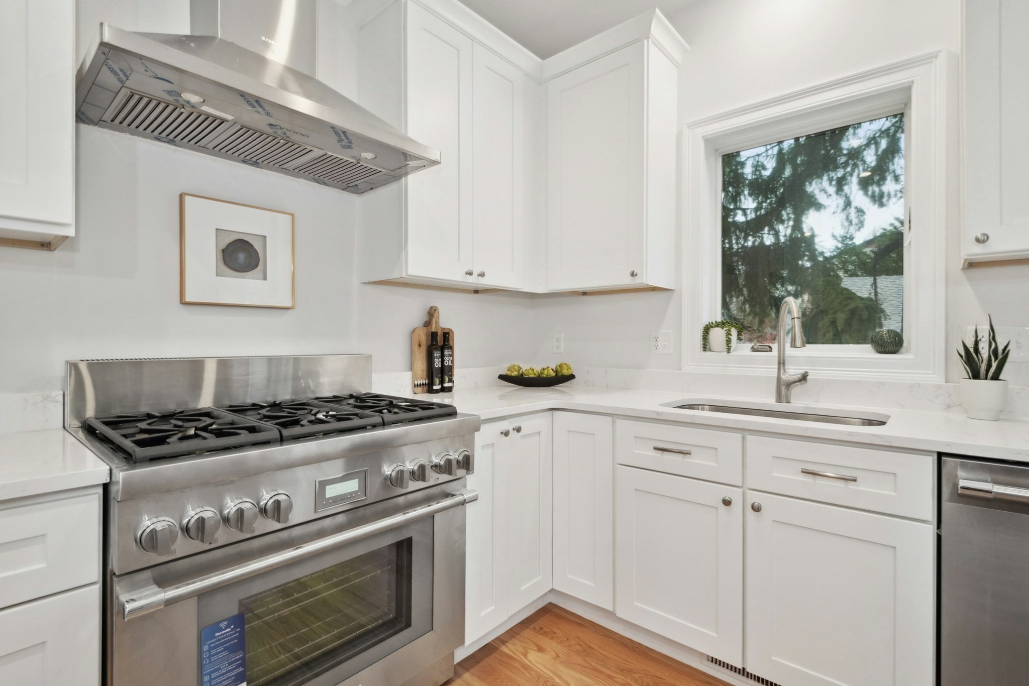 23 Loomis Street # 23 Property Photo 11