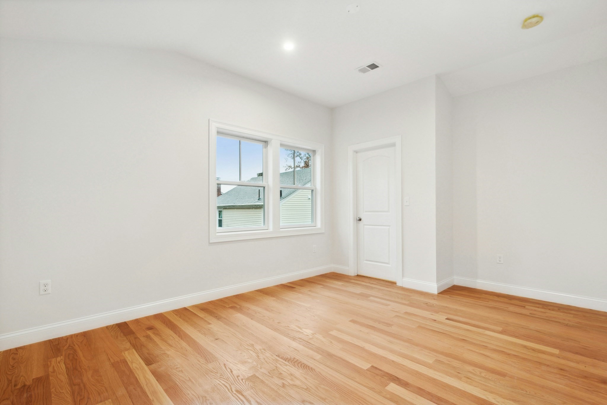 23 Loomis Street # 23 Property Photo 22