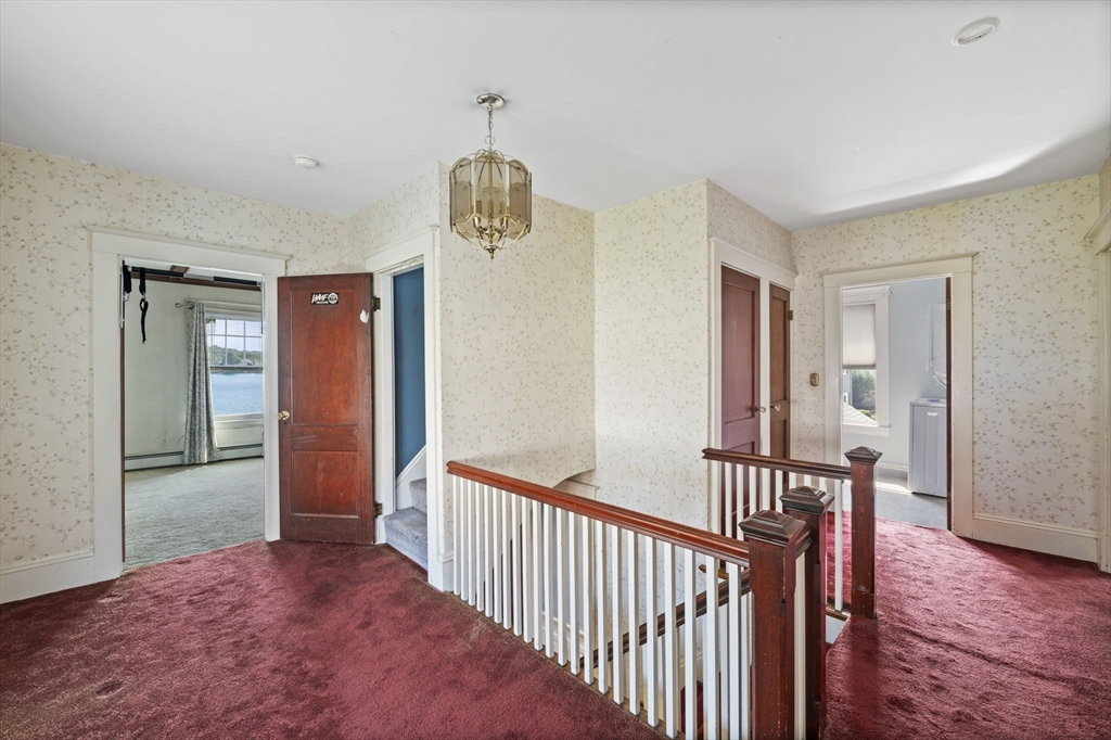 31 Virginia Ter Property Photo 26