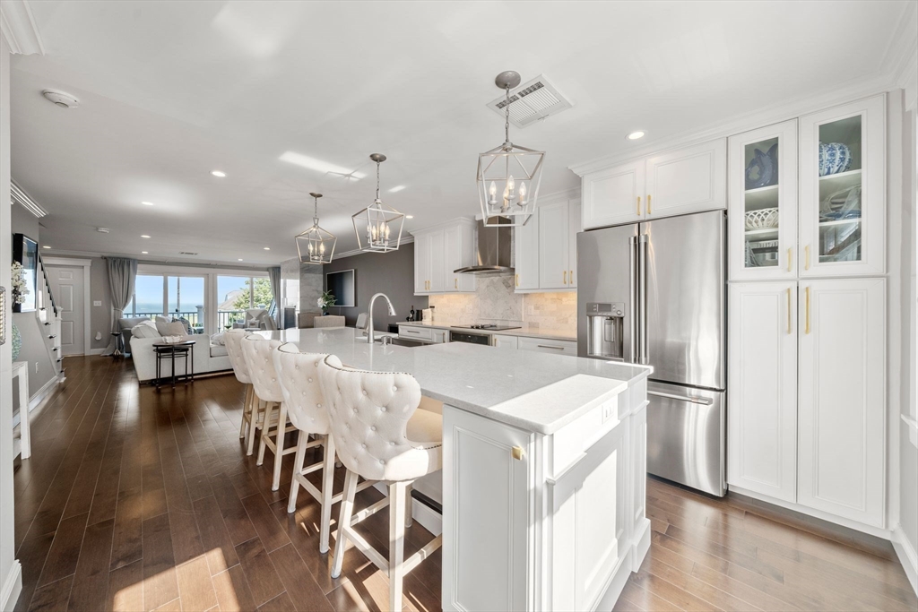 8 Sea Cliff Dr # 8 Property Photo 1