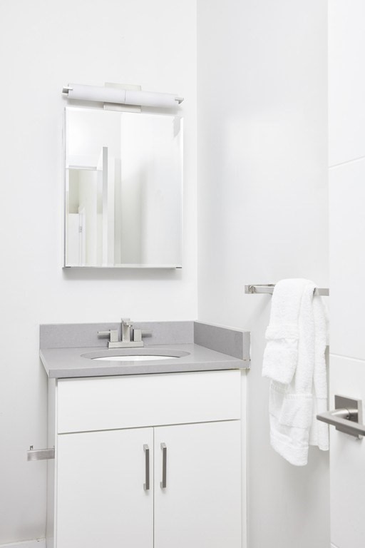 630 Washington # 311 Property Photo 11