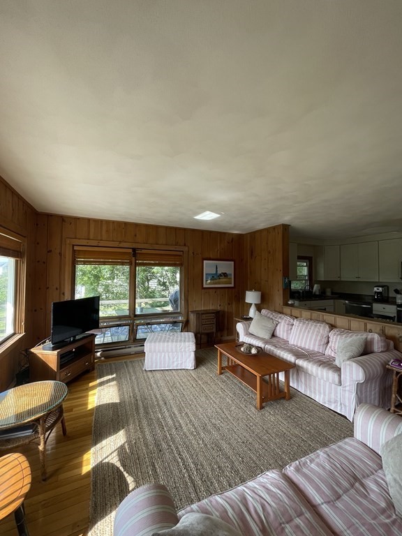 28 Pico Beach Road Property Photo 4