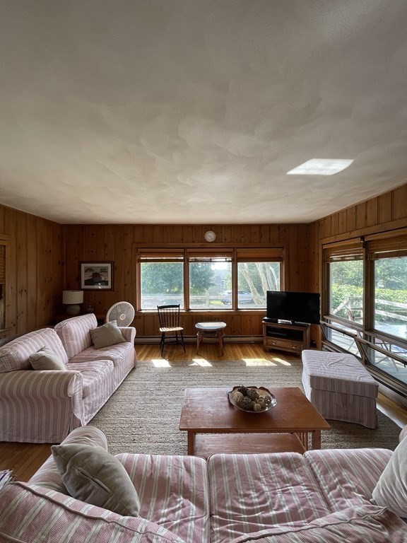 28 Pico Beach Road Property Photo 7