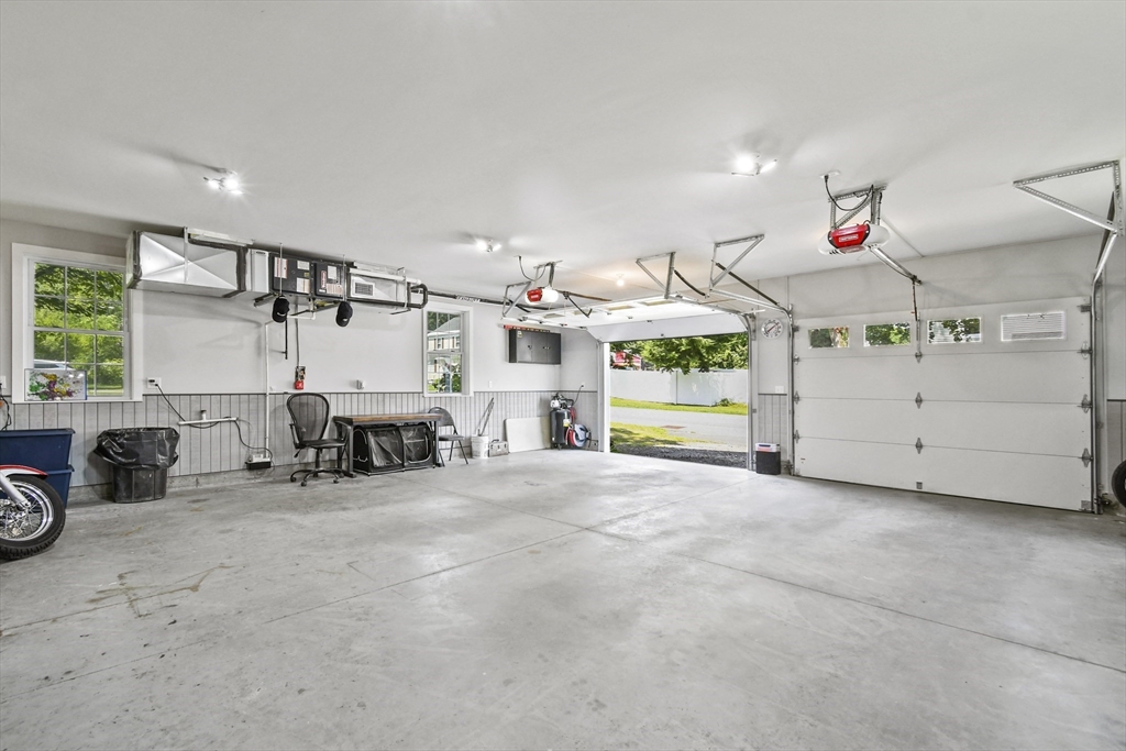 235 Pleasant St Property Photo 29