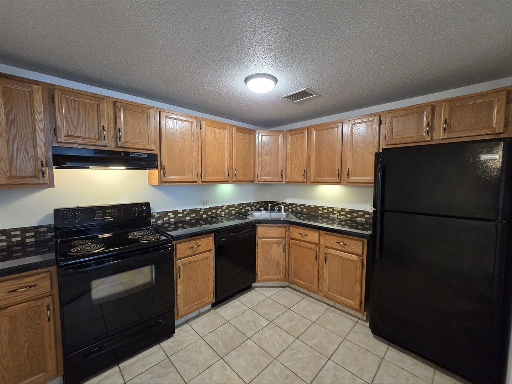 130 Beach St # 208 Property Photo 2