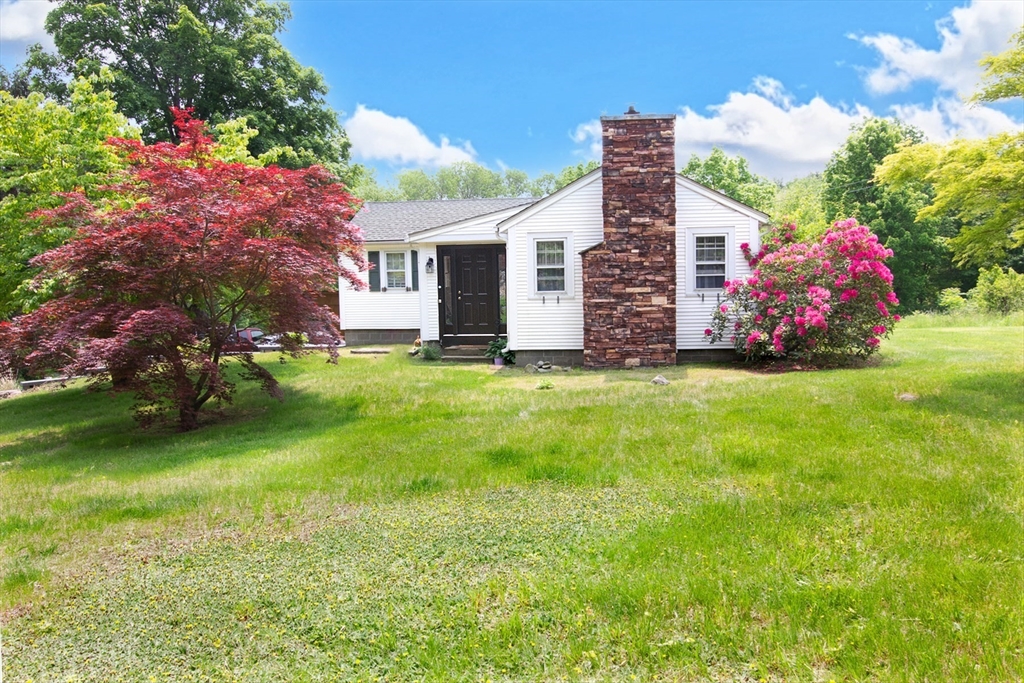 285 Granby Rd Property Photo 1
