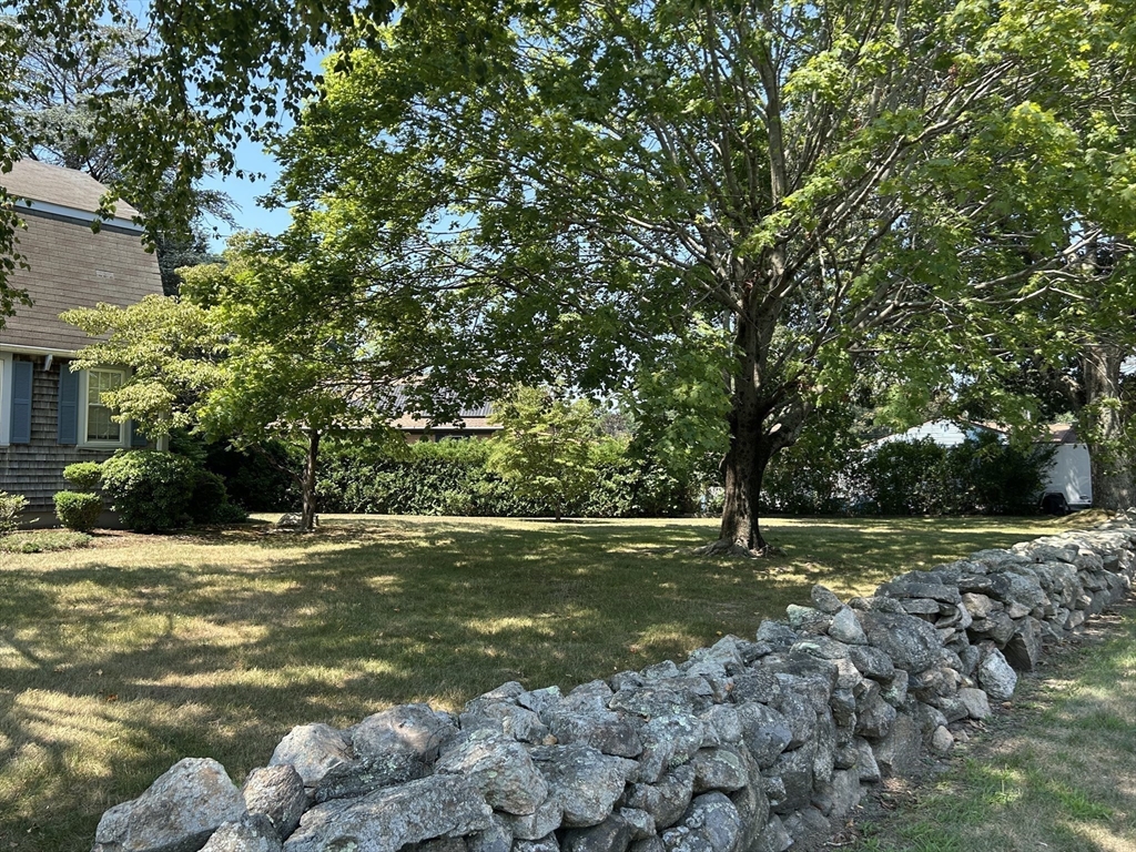 273 Main St. Property Photo 6