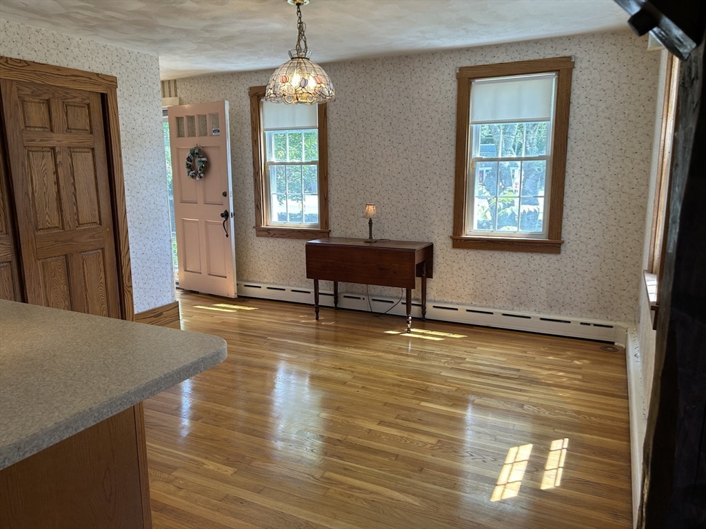 273 Main St. Property Photo 12