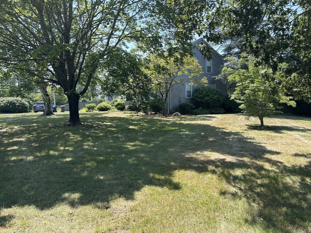 273 Main St. Property Photo 31