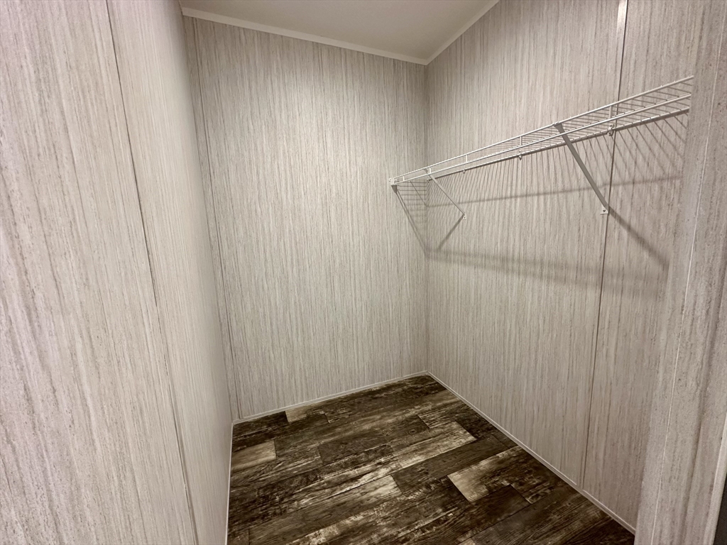 9 Abbey Lane Property Photo 10