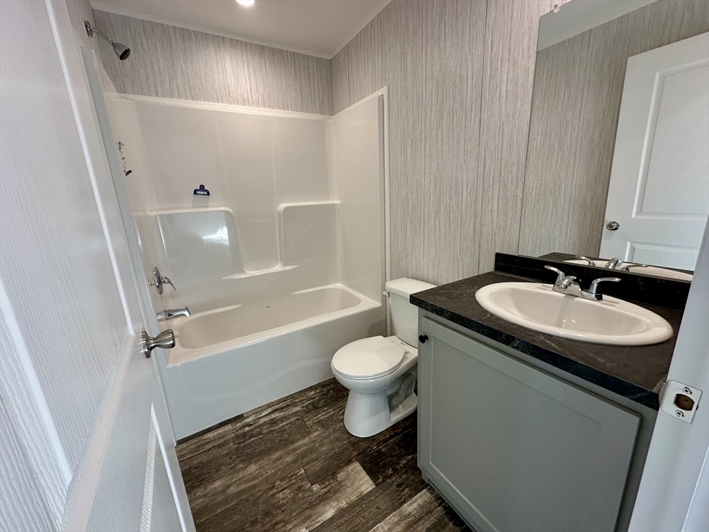 9 Abbey Lane Property Photo 11