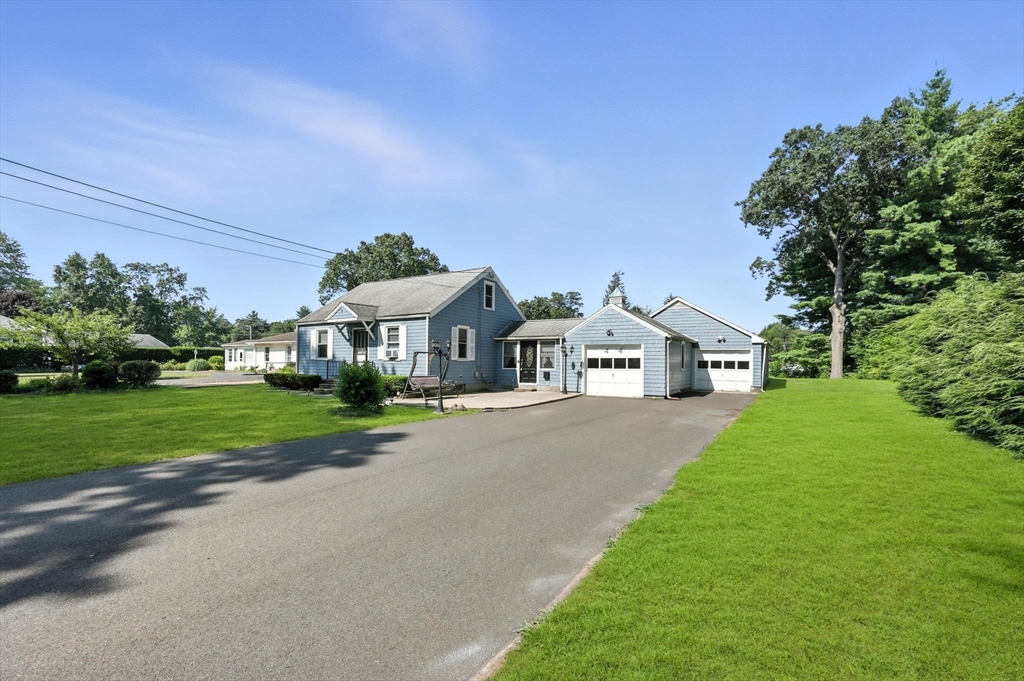 44 Pittroff Ave Property Photo 1