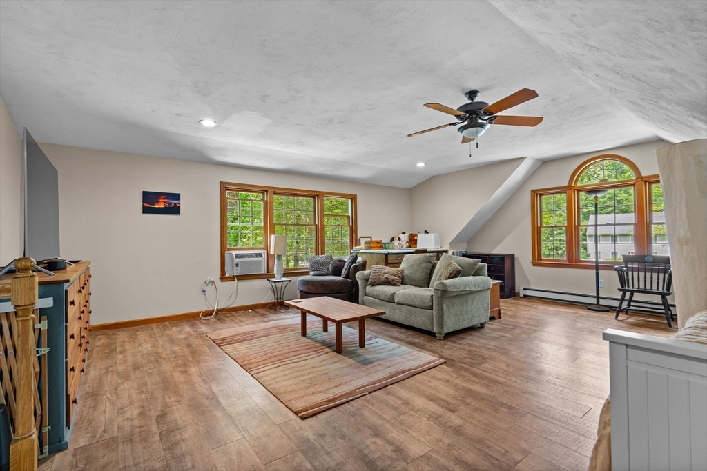 9 Stagecoach Rd Property Photo 28