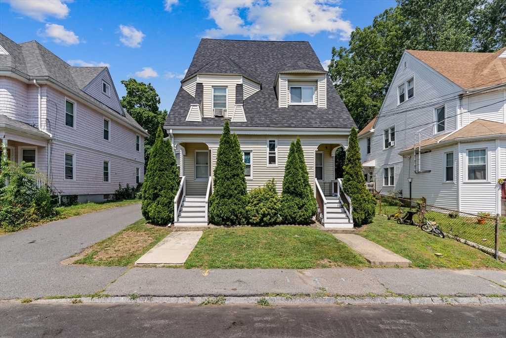 30 Newcomb Pl