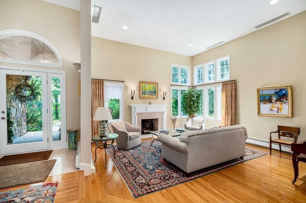 30 Autumn Lane Property Photo 16