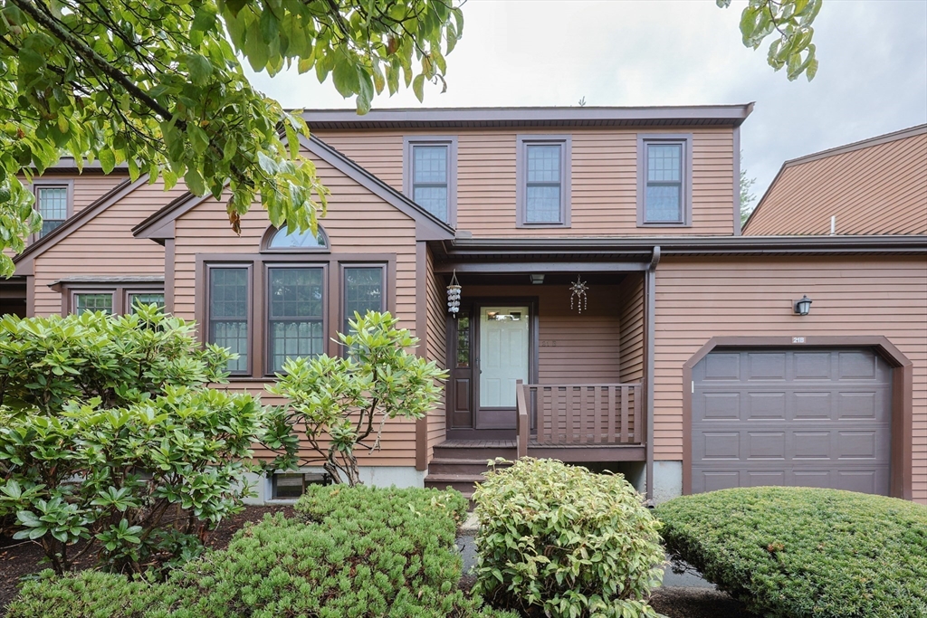 21 Hawthorne Village # B Property Photo 1