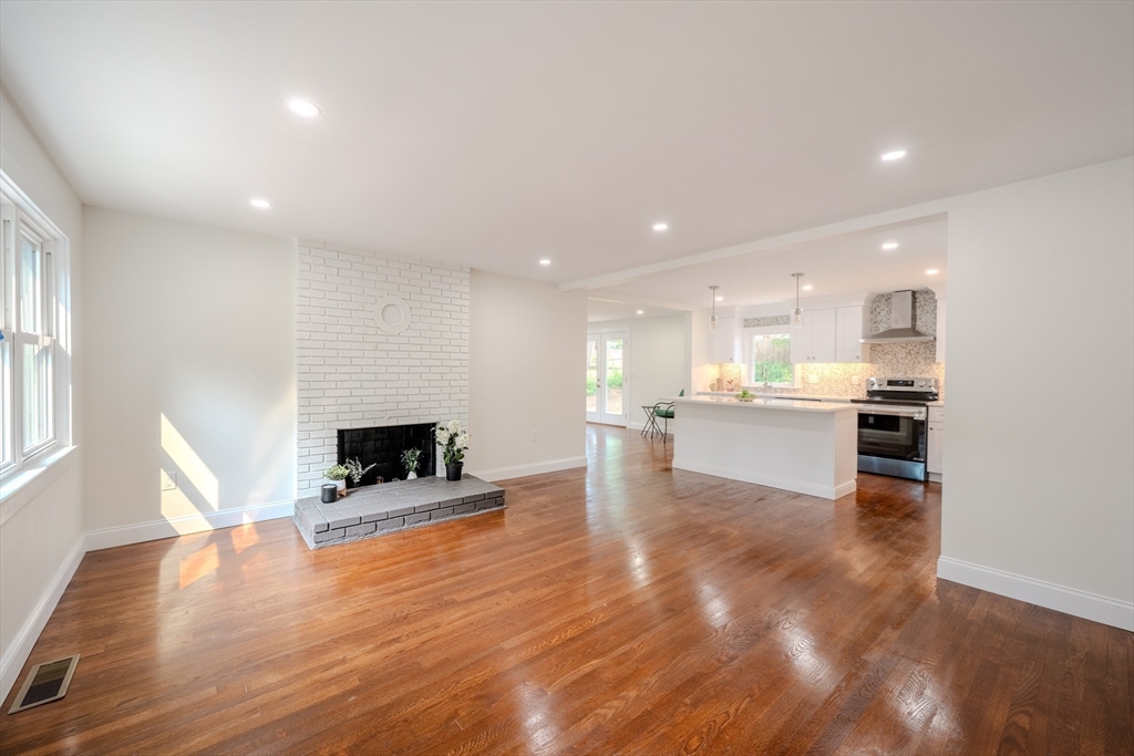 76 Plain Road Property Photo 1