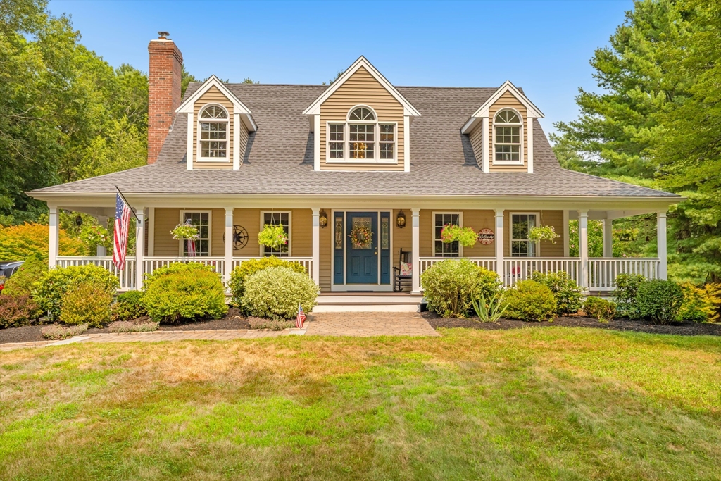 67 Plain St E Property Photo 1