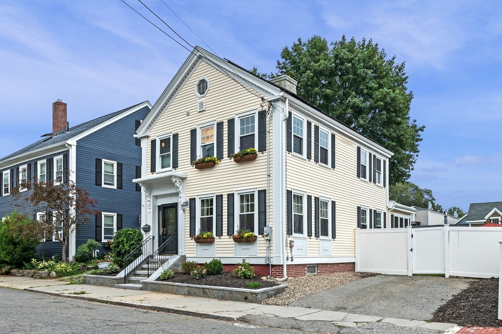 129 Prospect St