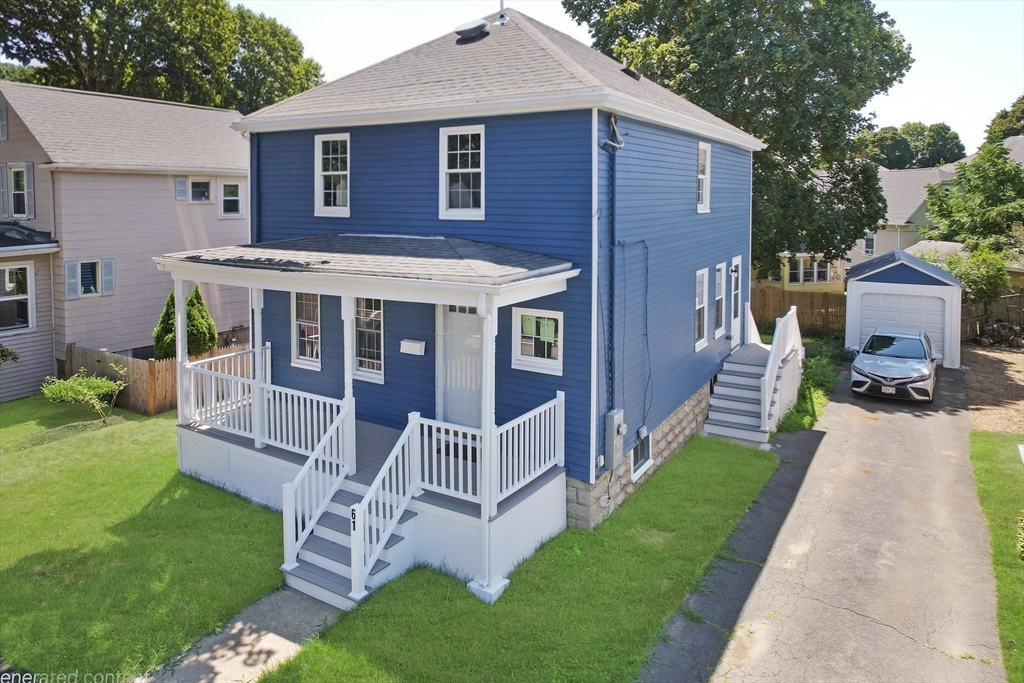 61 Poplar St Property Photo 1
