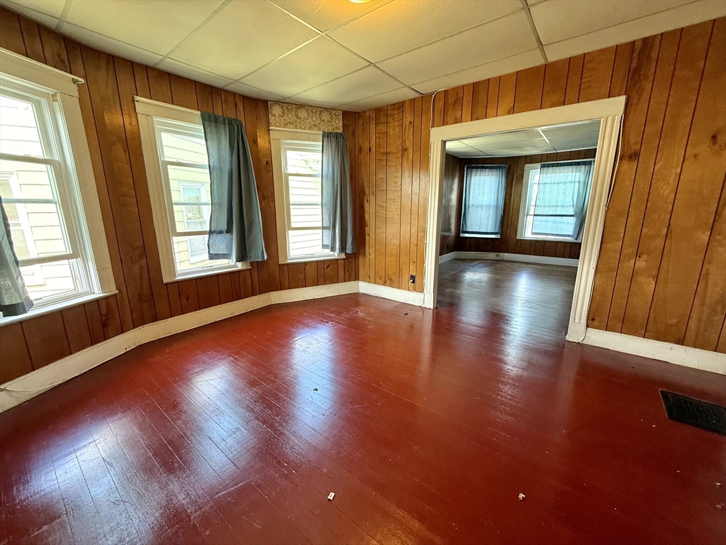 21 Oakland Ave # 1 Property Photo 6