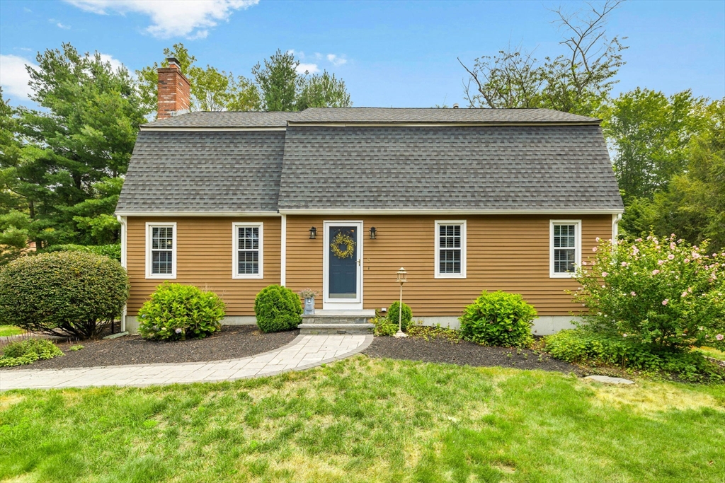 3 Brookwood Ln