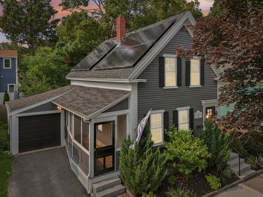 22 Oakland Street