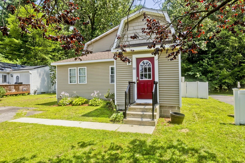 50 Cottage Rd Property Photo 1