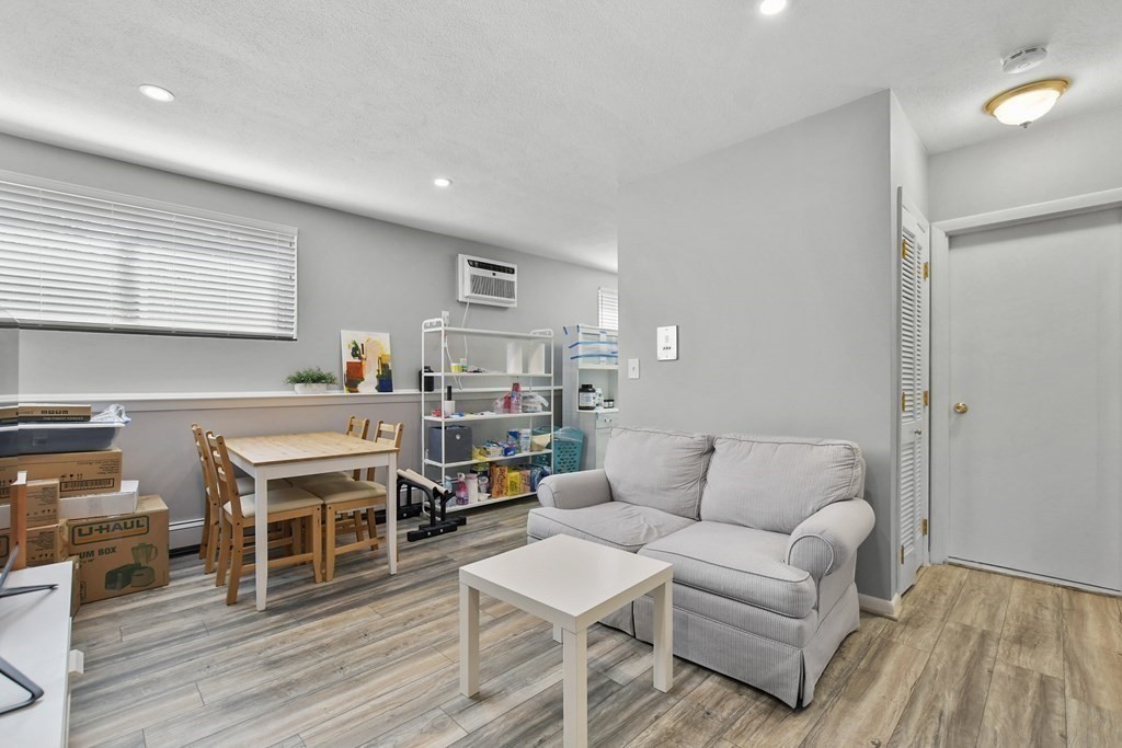 180-a River Street # 10 Property Photo 4