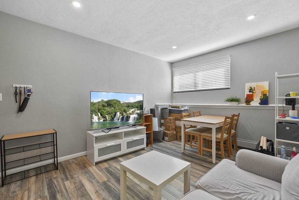 180-a River Street # 10 Property Photo 5