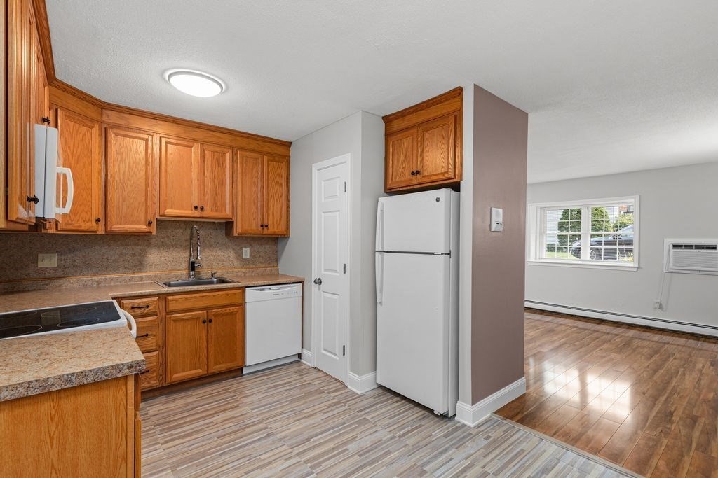 9 Chapel Hill Drive # 2 Property Photo 1