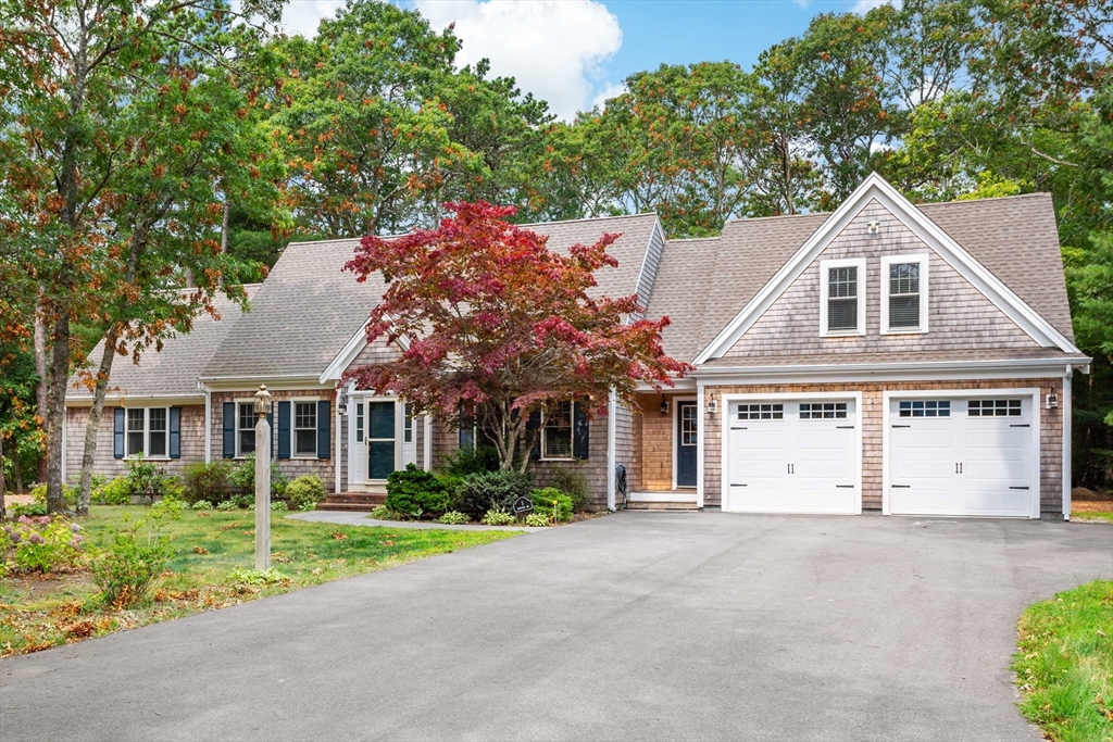 5 Wamsutta Road Property Photo 1