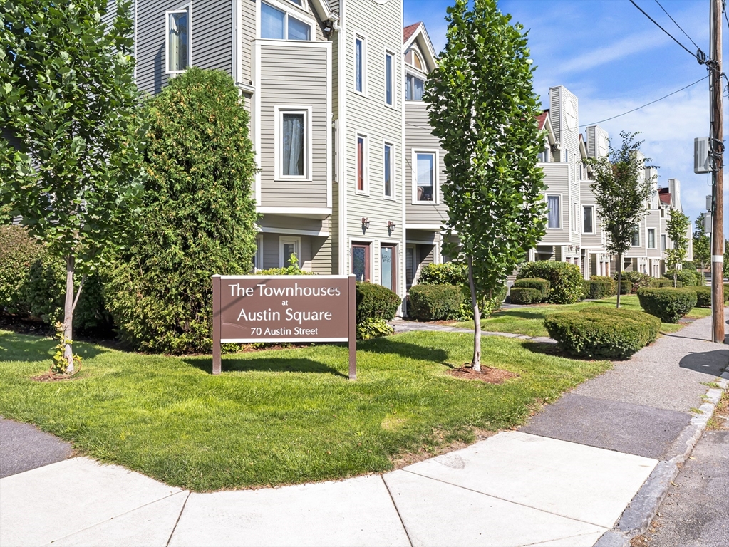 70 Austin St # 15 Property Photo 5