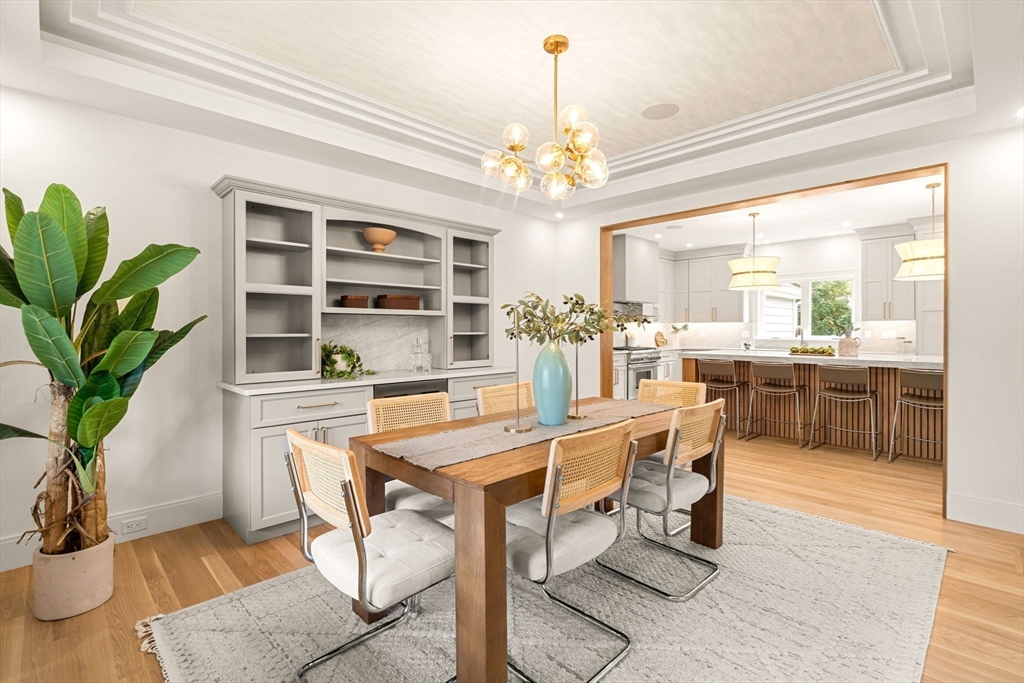 2 Stephanie Street Property Photo 13