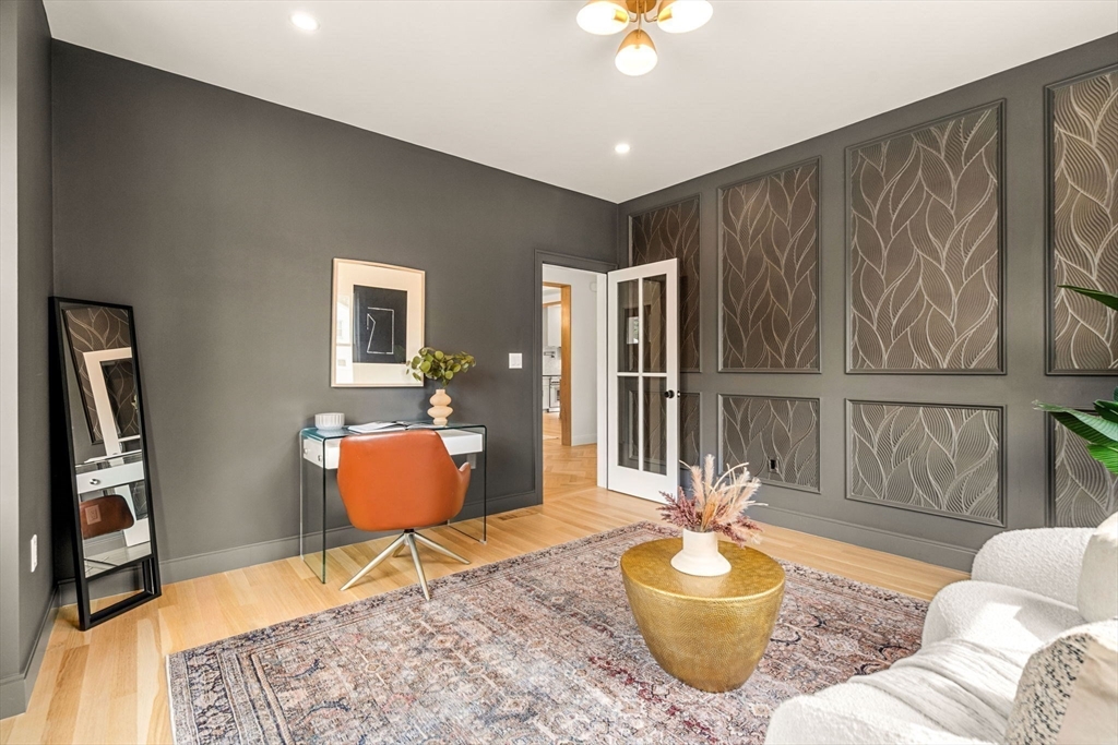 2 Stephanie Street Property Photo 17