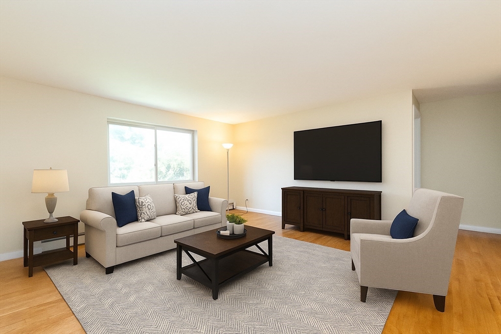 36 Bryon Rd # 5 Property Photo 1