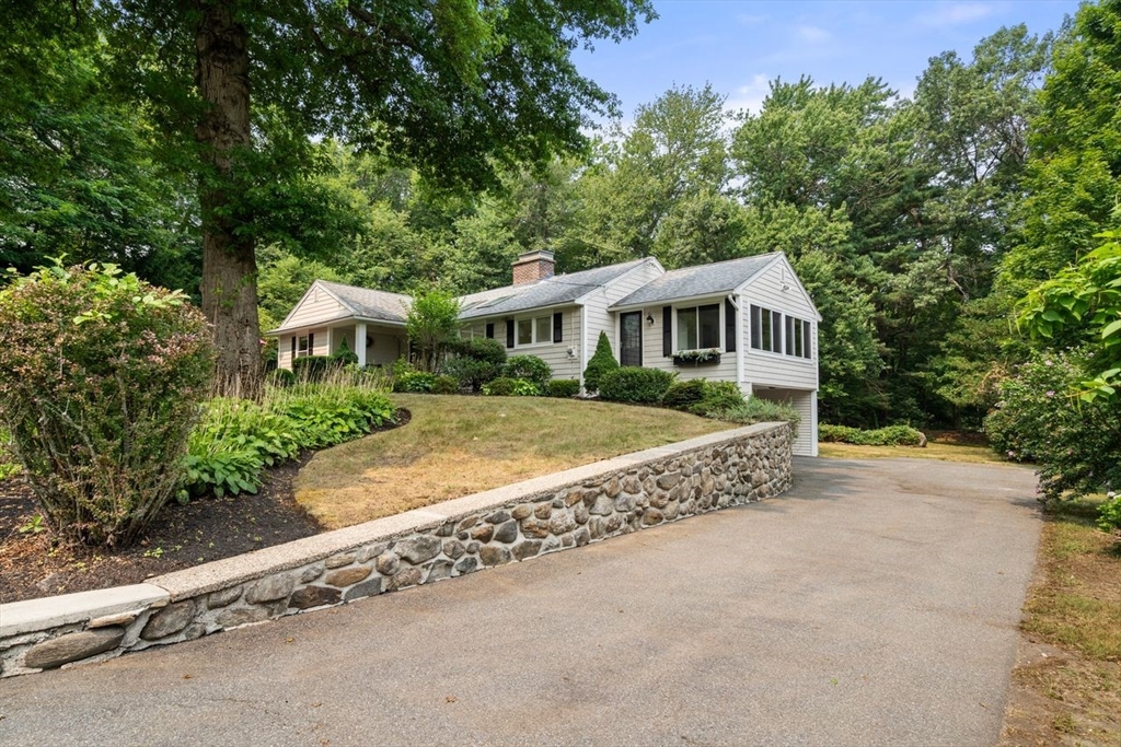 26 Montview Road Property Photo 1