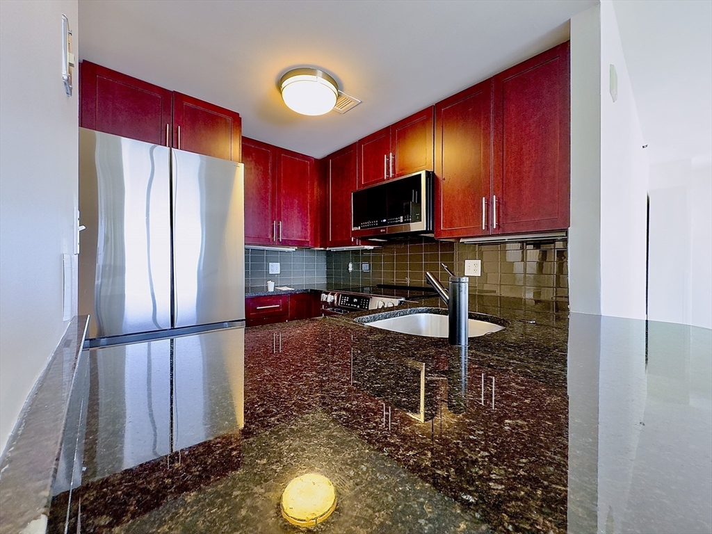 8-12 Museum Way # 1702 Property Photo 5