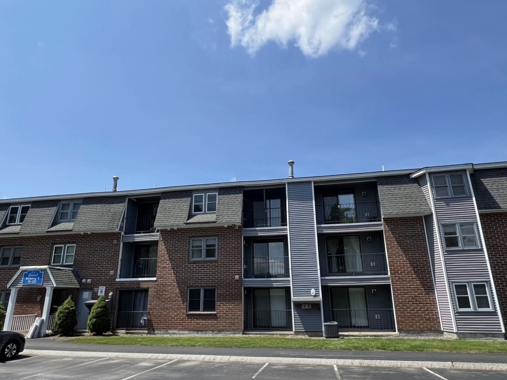 113 Bluestone Dr # 113 Property Photo 1