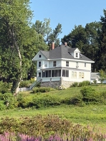 378 Plainfield Rd Property Photo 2