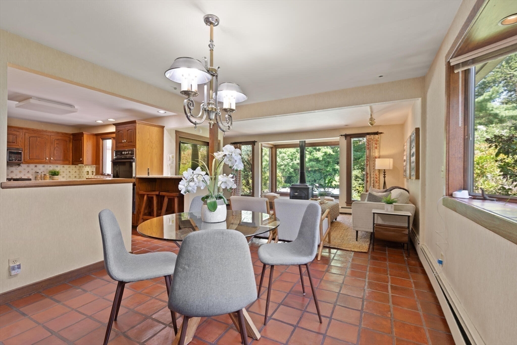 77 Wellesley Rd Property Photo 15