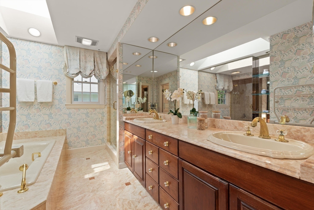 77 Wellesley Rd Property Photo 20