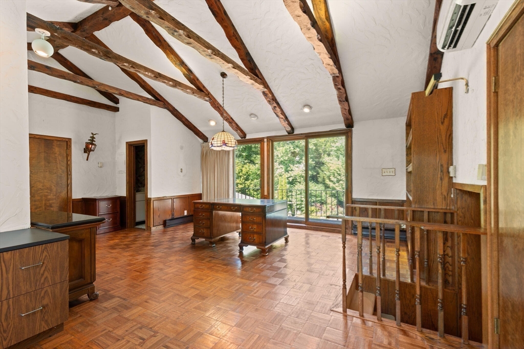 77 Wellesley Rd Property Photo 24