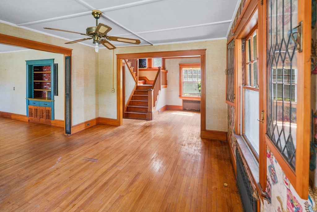 451 Primrose St Property Photo 11